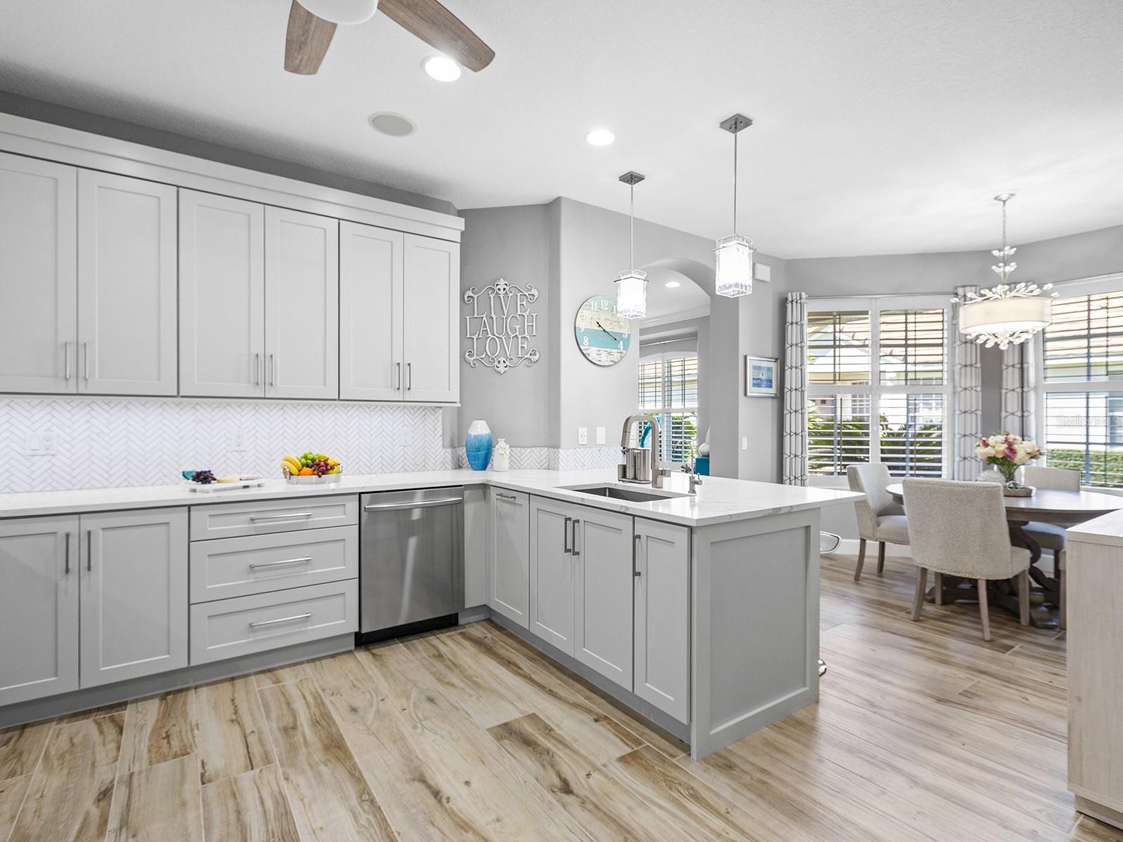 LAKEWOOD RANCH COUNTRY CLUB - Residential