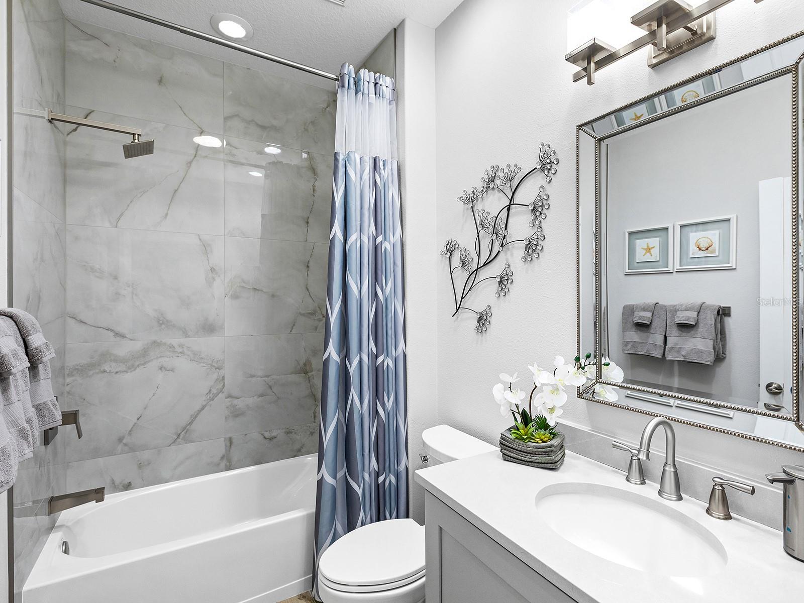 LAKEWOOD RANCH COUNTRY CLUB - Residential