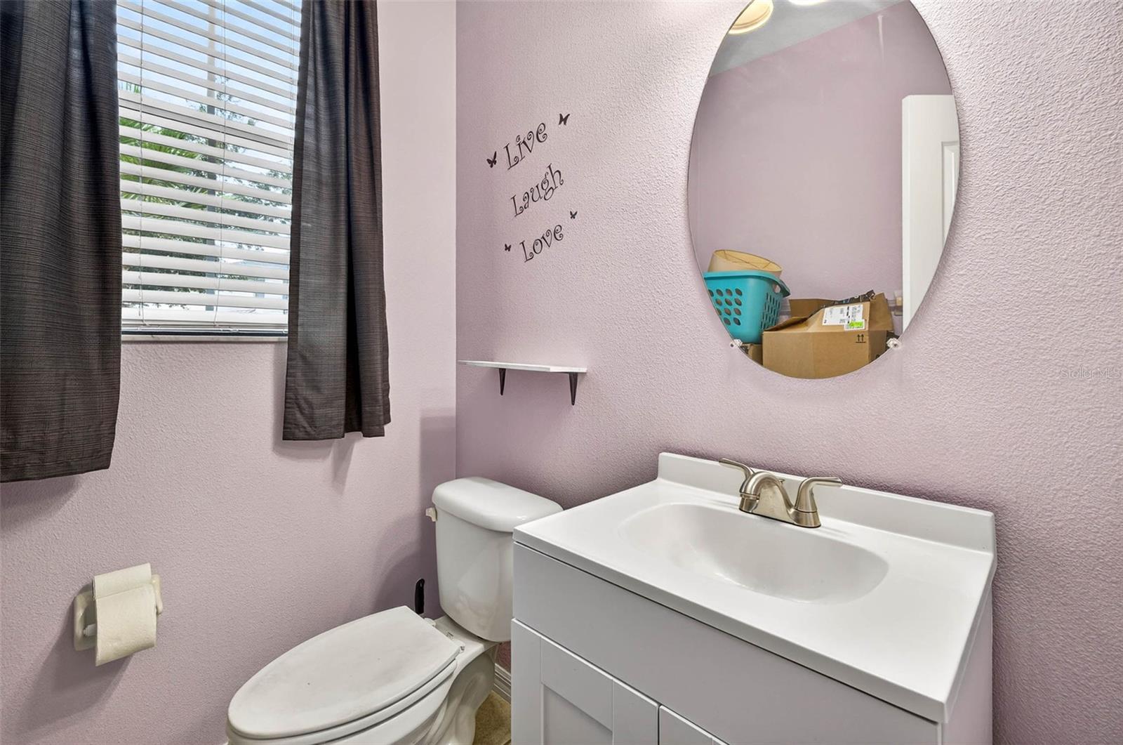 VERANDAH TWNHMS - Residential