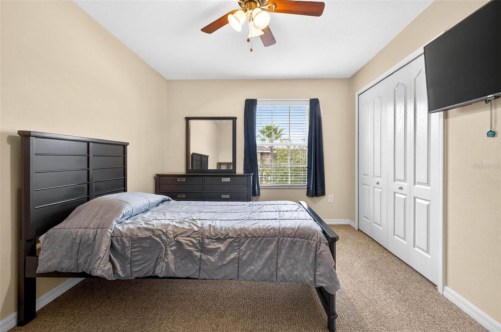 VERANDAH TWNHMS - Residential