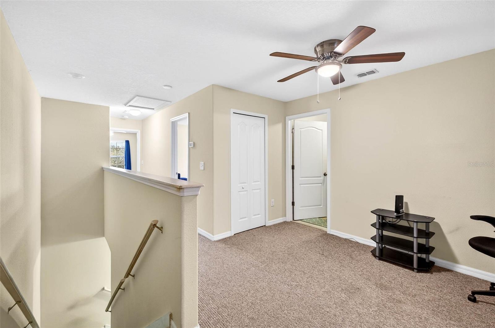 VERANDAH TWNHMS - Residential