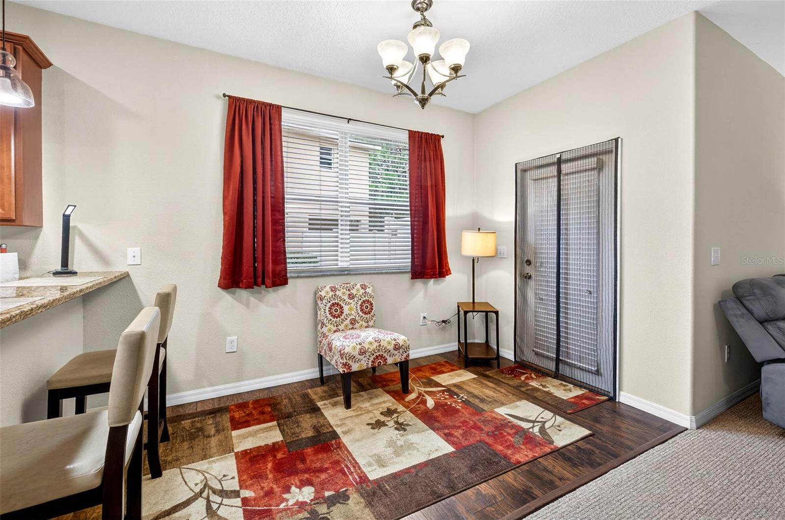 VERANDAH TWNHMS - Residential