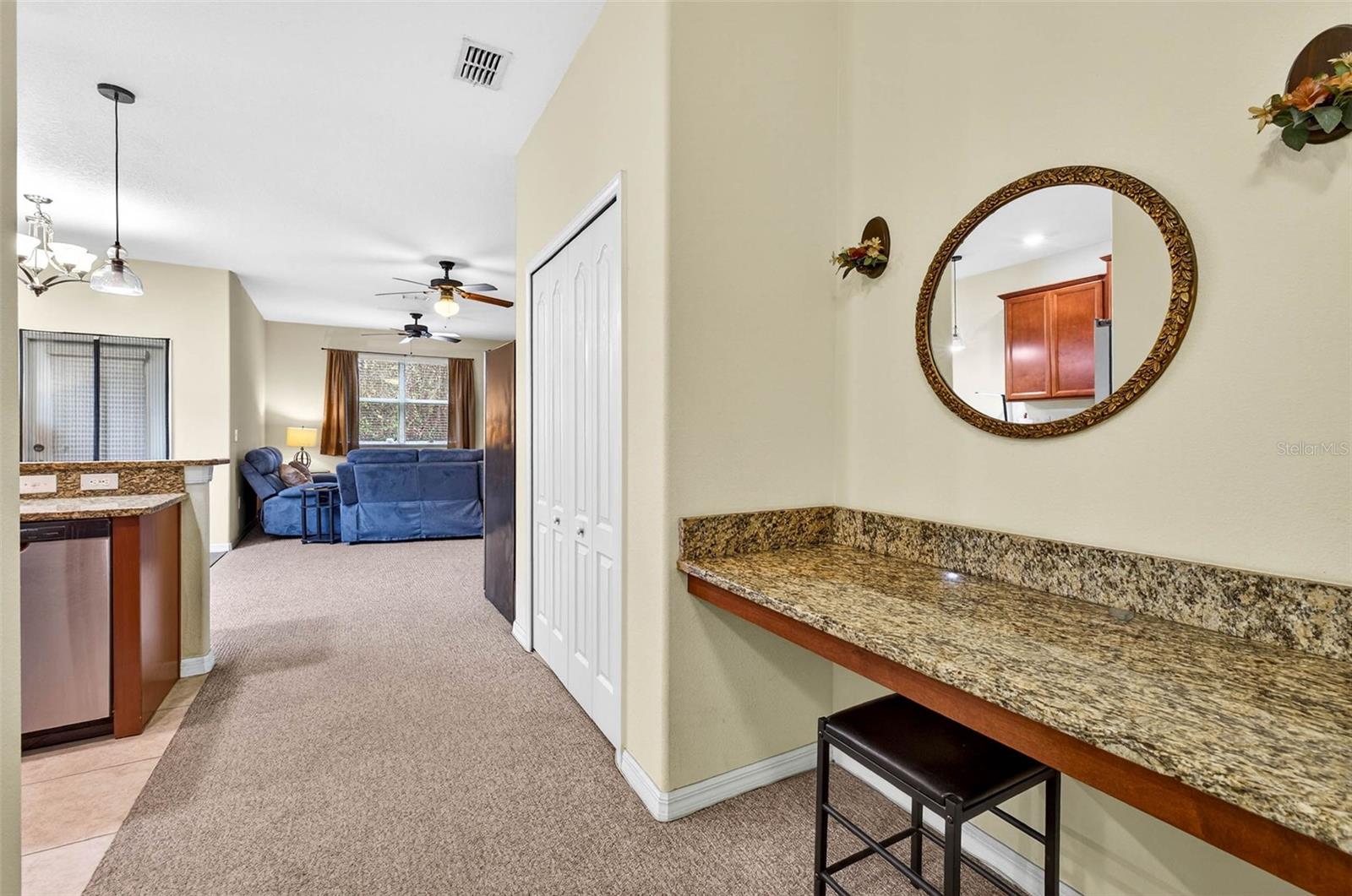 VERANDAH TWNHMS - Residential