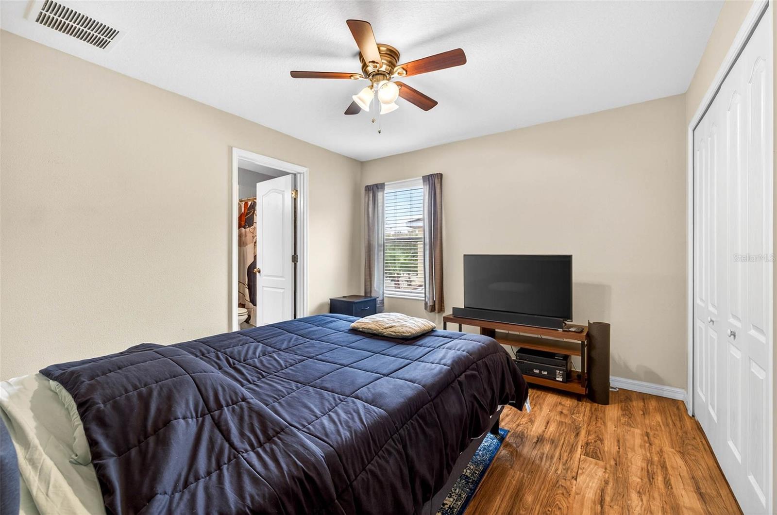 VERANDAH TWNHMS - Residential