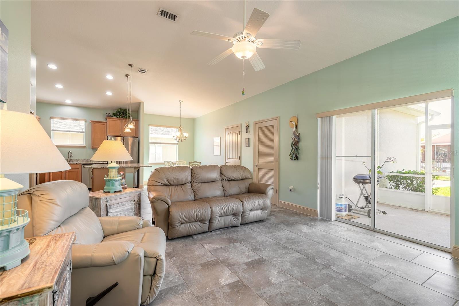 VENETIAN BAY PH 1B UNIT 02 - Residential