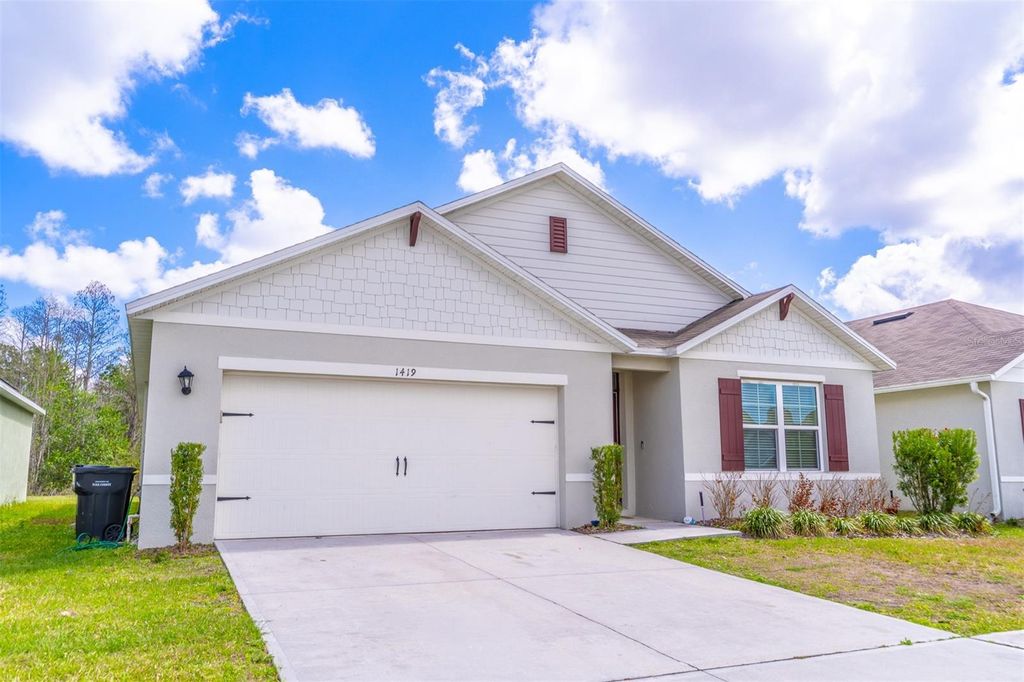 Photo of 1419 Fox Squirrel Drive, Davenport, FL 33897 (MLS # O6401376)