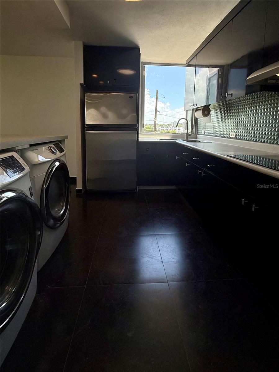 COND. EL GENERALIFE - Residential Lease