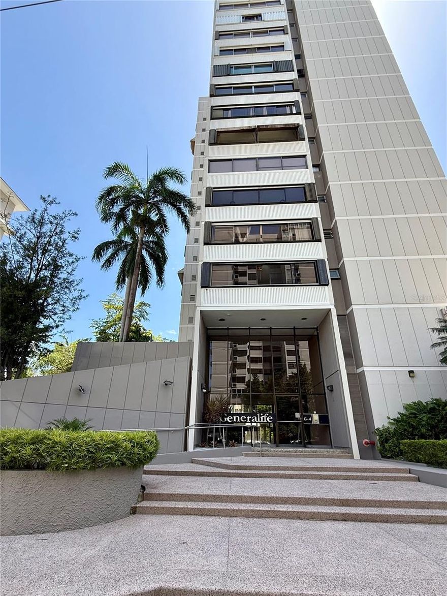 Condominio El Generalife
Discover comfort and convenience in this 2-bedroom, 2-bathroom apartment located in the desirable San Patricio area. This renovated unit features a master bedroom with a private en-suite bathroom, a guest bedroom, and a guest bathroom. Enjoy open-concept living with a combined living and dining area that flows into a fully equipped kitchen with refrigerator, stovetop, exhaust hood, microwave, washer and dryer, and line water heater. Includes one covered parking space.
The condominium offers desirable amenities including a water cistern, power generator for common areas, swimming pool, and a peaceful garden area. Conveniently located just minutes from San Patricio Shopping Center, Schools, Doctors offices, local parks, tennis courts, and a jogging track.
Bonus: Full power generator installation coming soon!