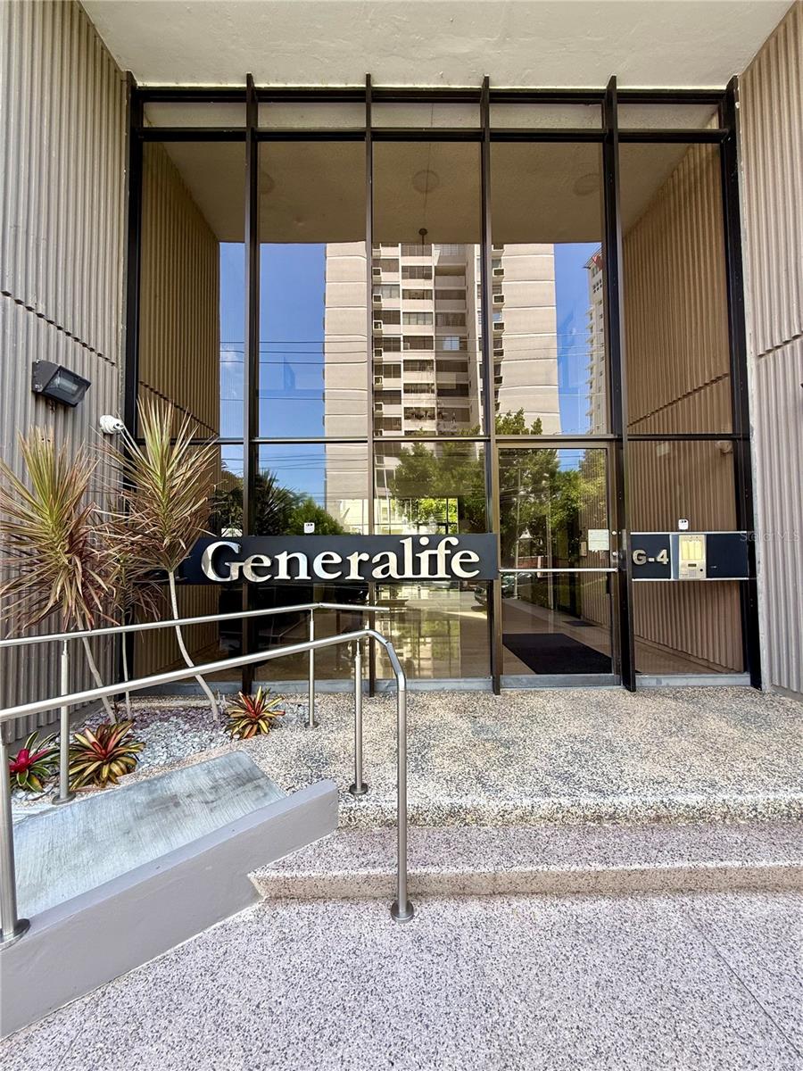 COND. EL GENERALIFE - Residential Lease
