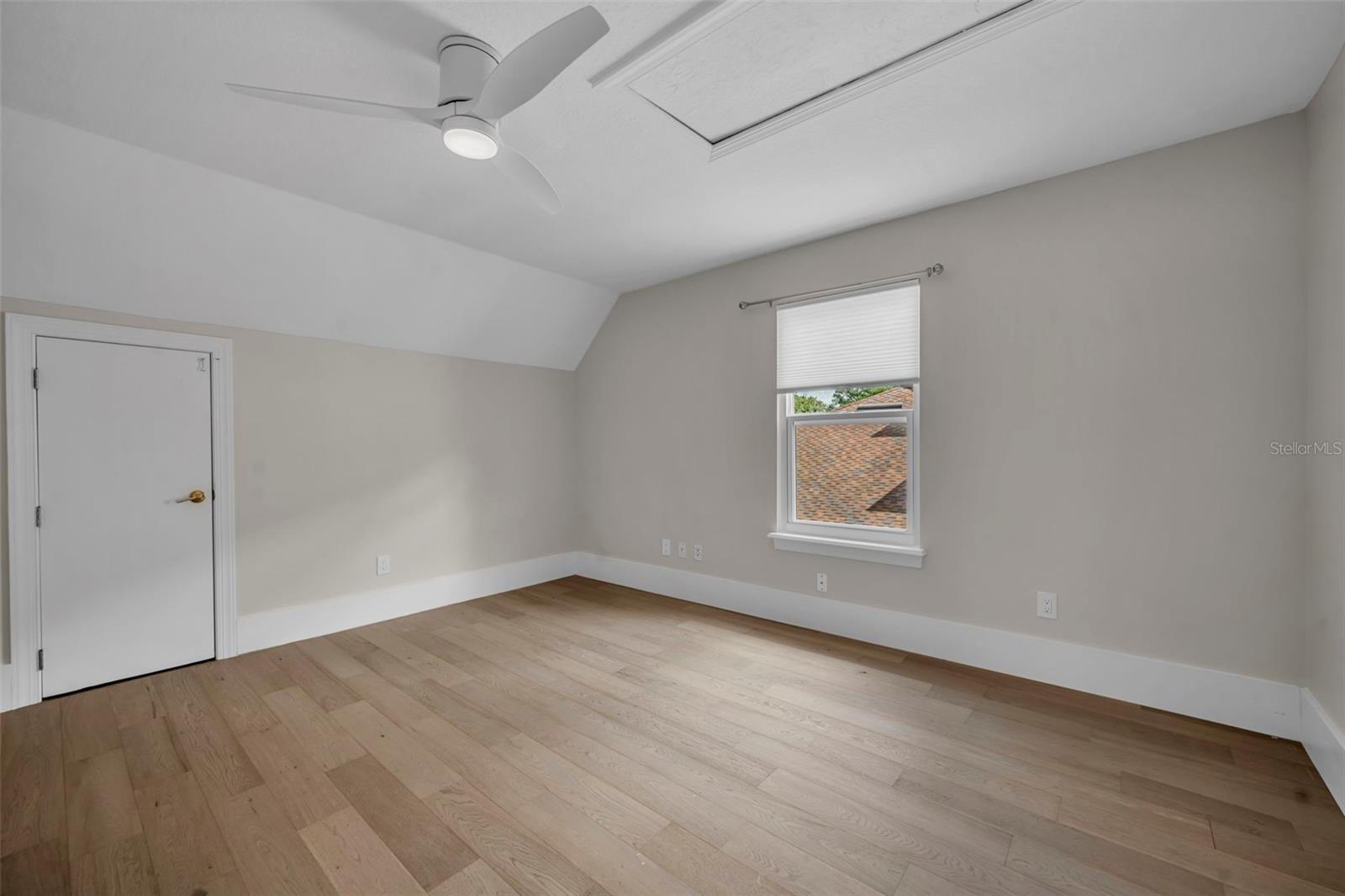 CHANTILLY SUB - Residential Lease