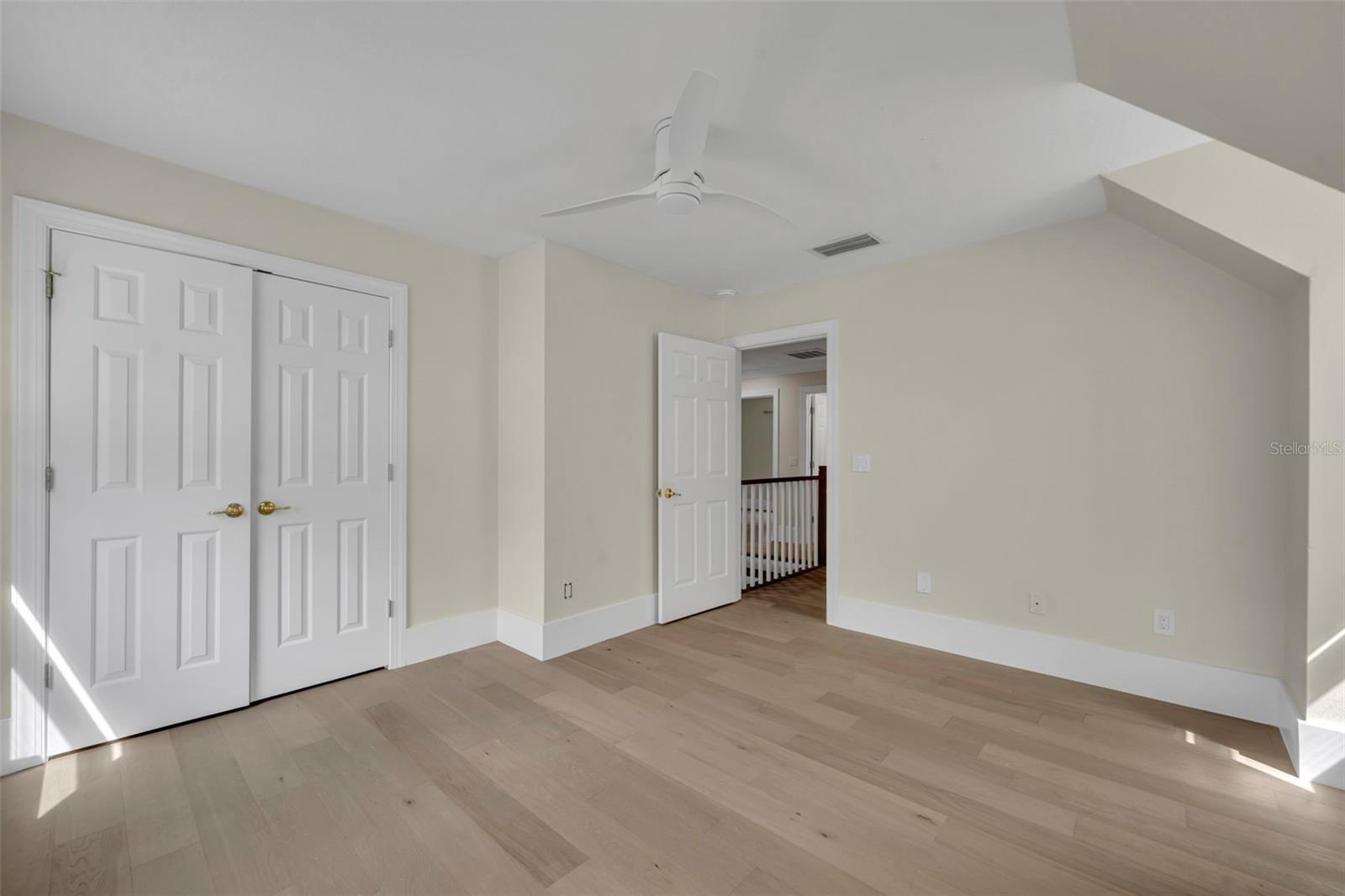 CHANTILLY SUB - Residential Lease