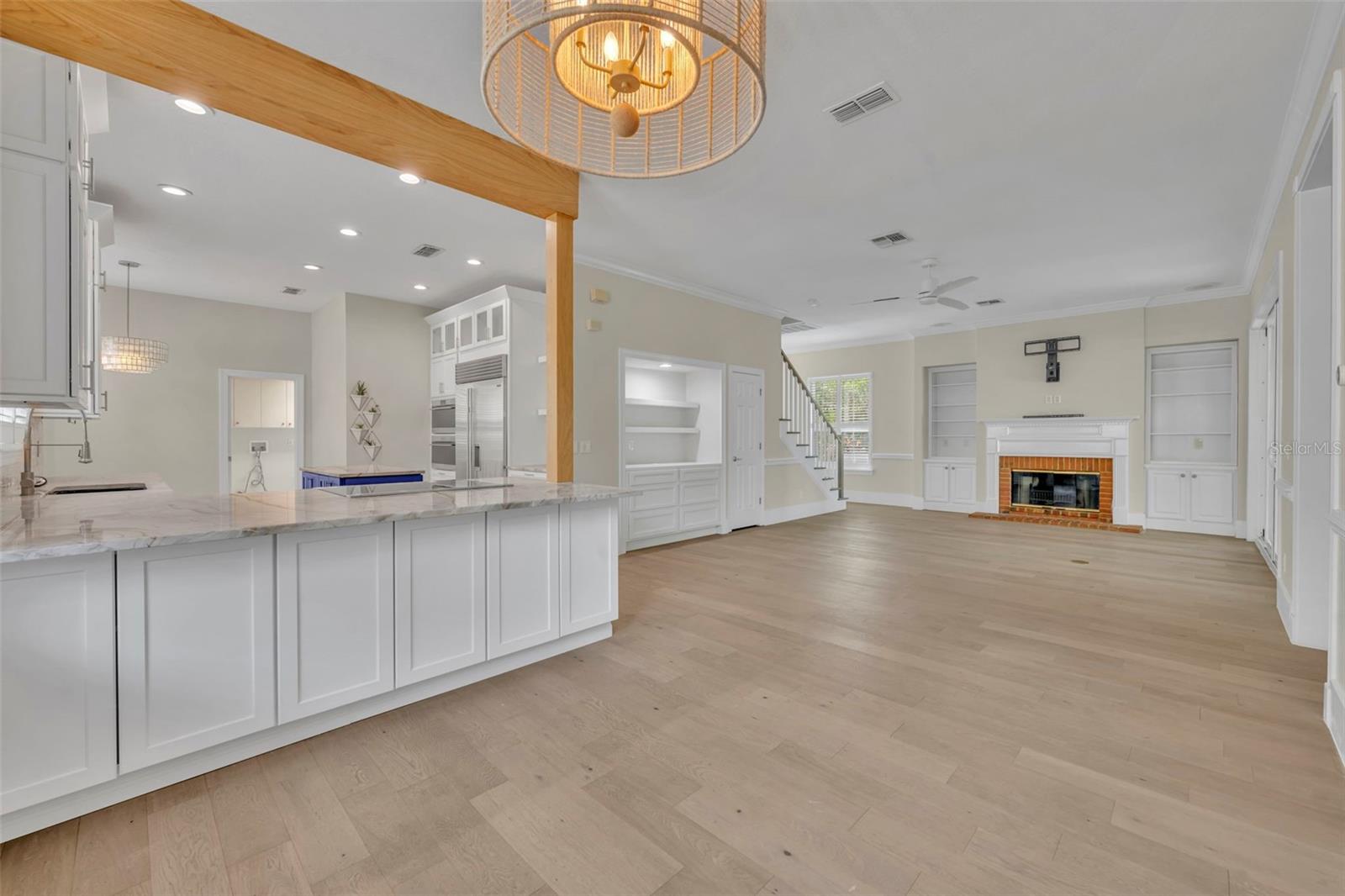 CHANTILLY SUB - Residential Lease