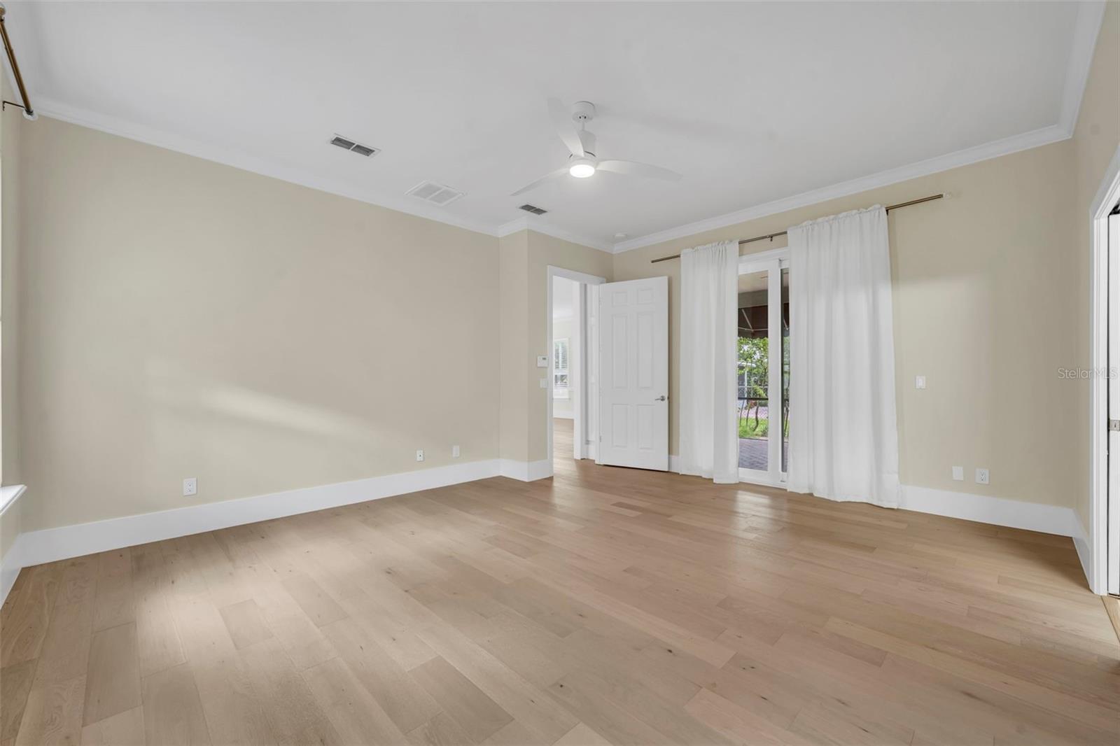 CHANTILLY SUB - Residential Lease