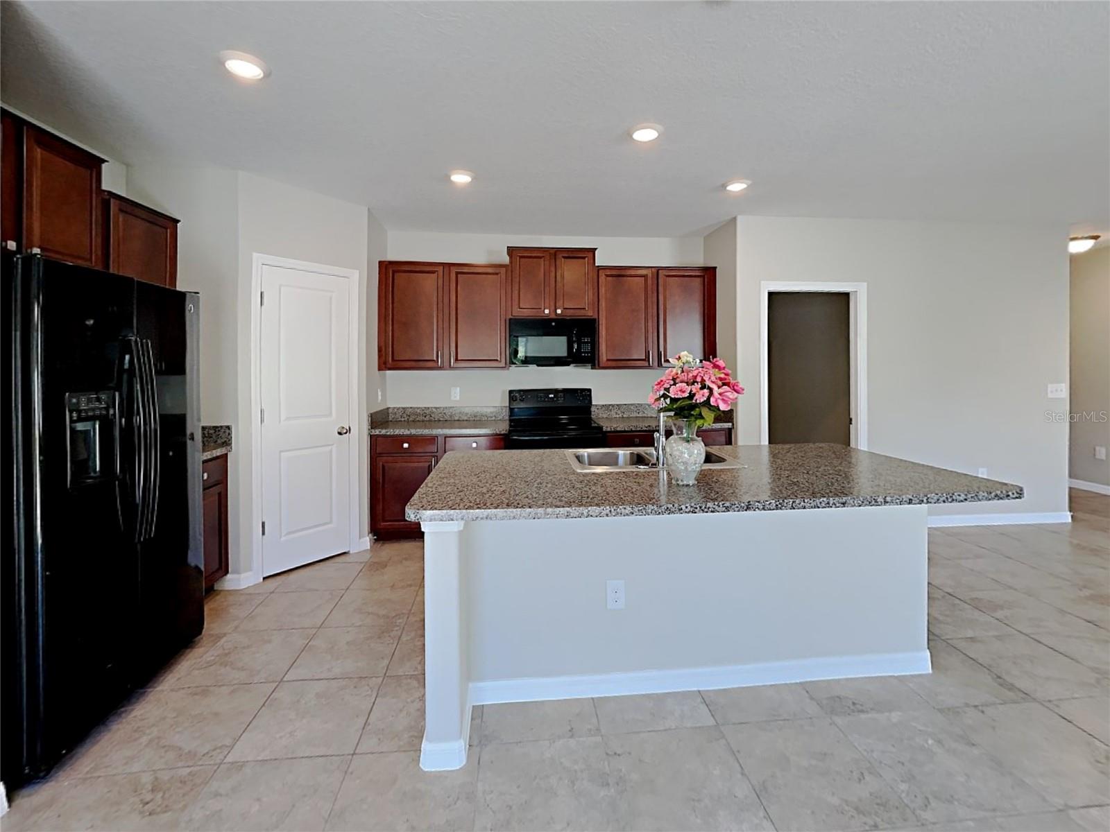 14612 CRESCENT ROCK DRIVE