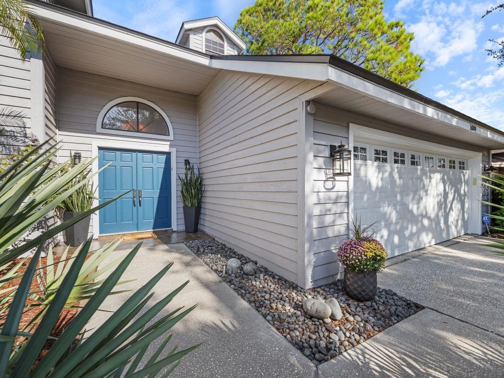 Photo of 1009 Wyndham Way, Safety Harbor, FL 34695 (MLS # TB8441200)