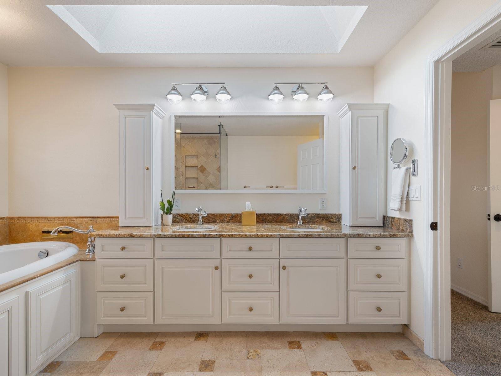 HUNTINGTON TRAILS PH 2 - Residential