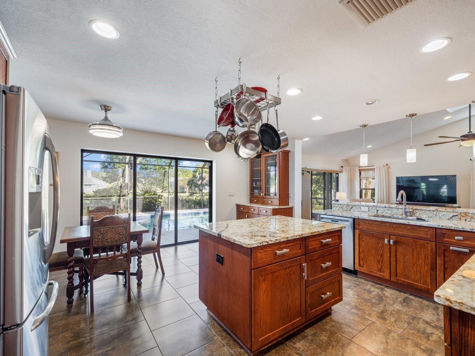 HUNTINGTON TRAILS PH 2 - Residential