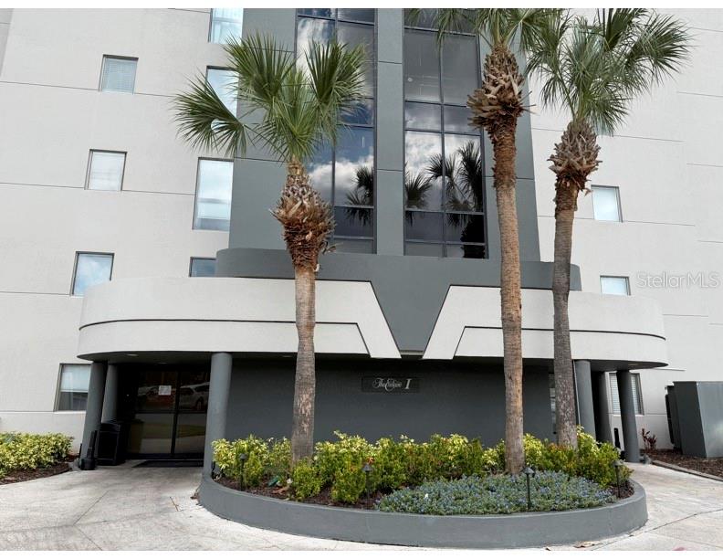 ENCLAVE AT ORLANDO CONDO CB 12/67 UNIT 1903 BLDG 1 - Residential Lease