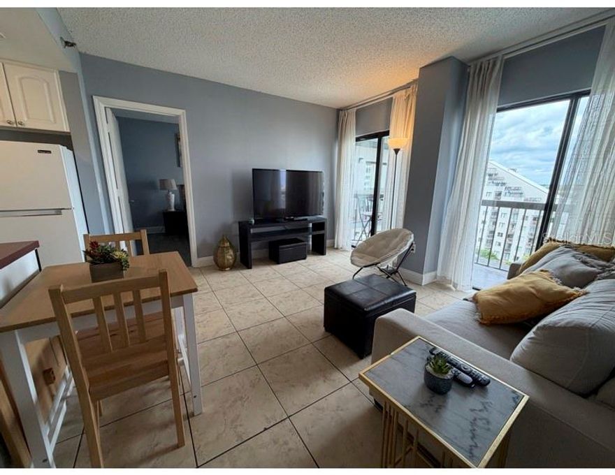 Charming condo in The Enclave at Orlando, located in the desirable Dr. Phillips area. Fully furnished with a beautiful pool and lake view. Conveniently close to all essential amenities. Building amenities include a laundry room on the 4th floor, an ice machine on the 5th floor, and trash chutes on the 2nd floor.