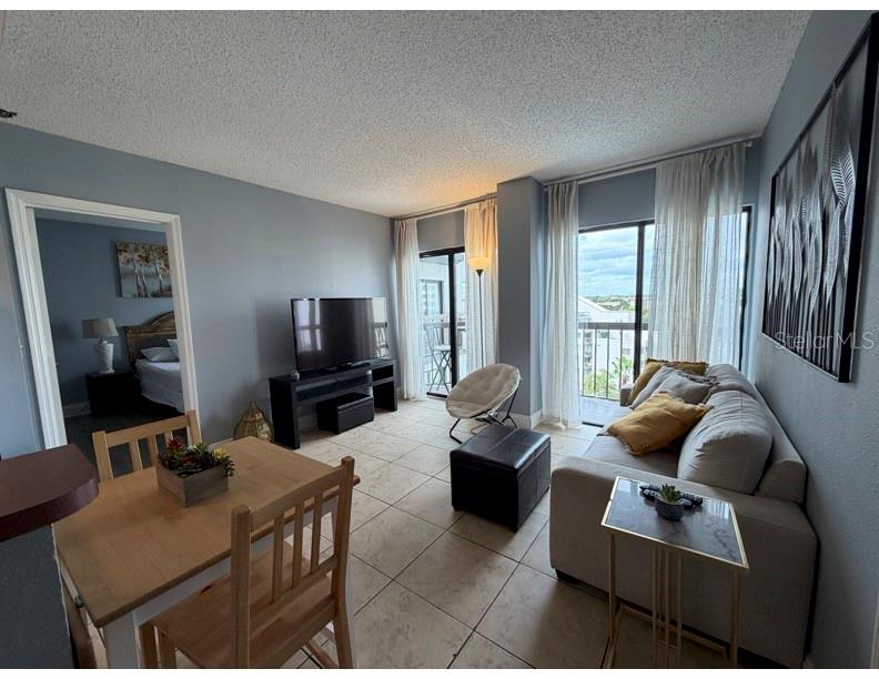 ENCLAVE AT ORLANDO CONDO CB 12/67 UNIT 1903 BLDG 1 - Residential Lease