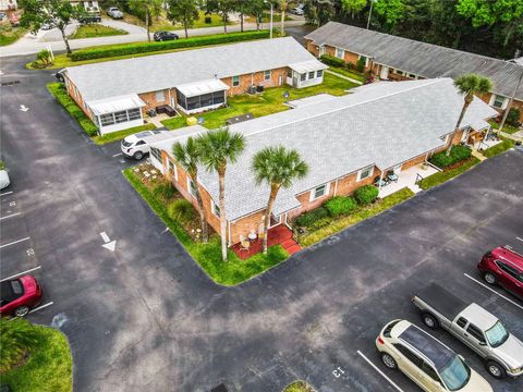 Condominium in DELAND FL 19 FAIRWAY COURT 44.jpg