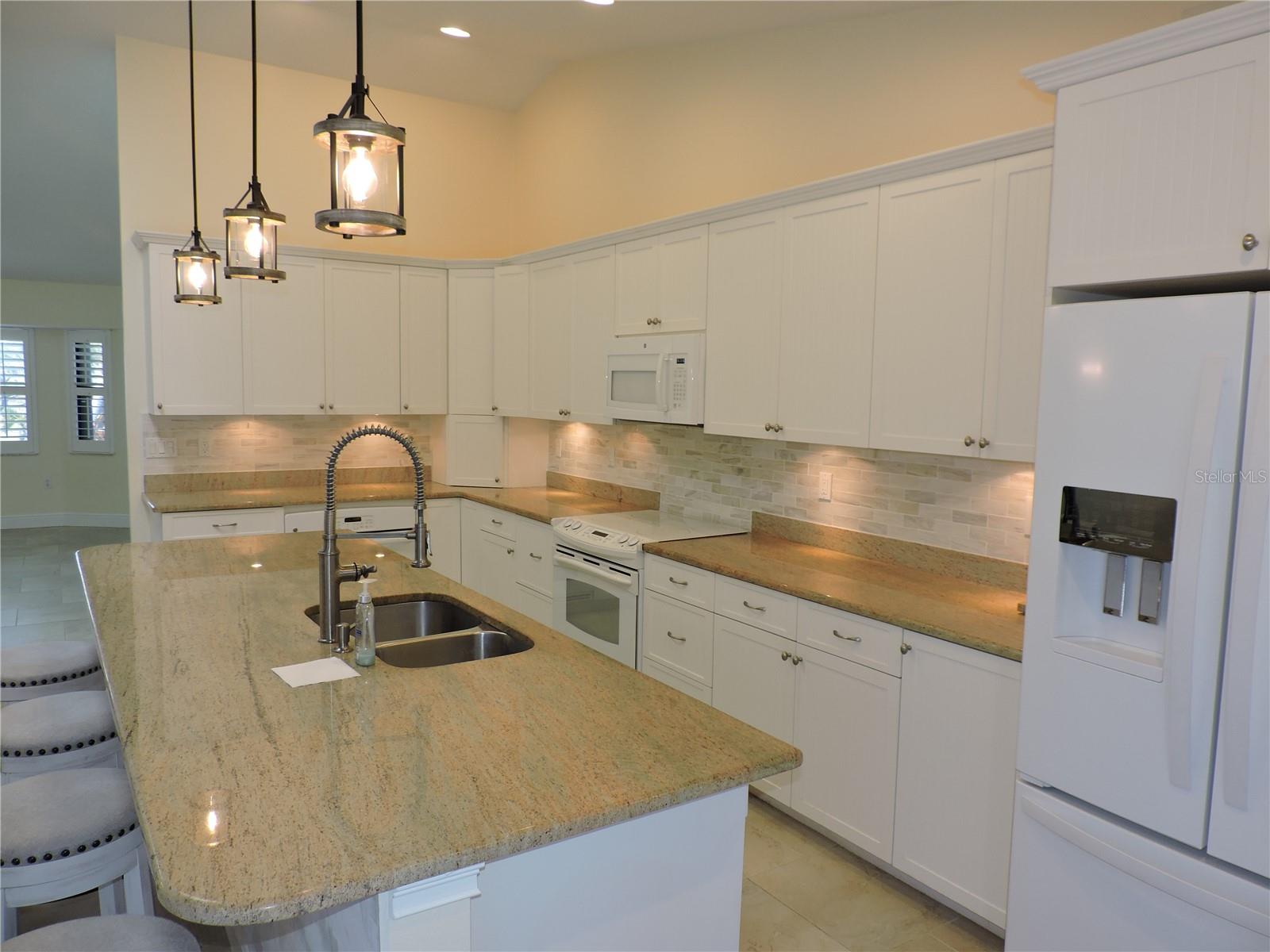 CASA DE MDWS - Residential