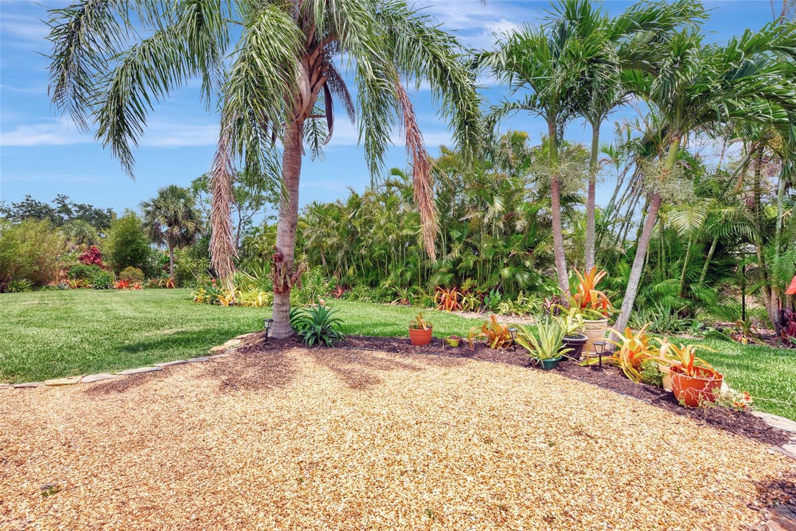 CASA DE MDWS - Residential