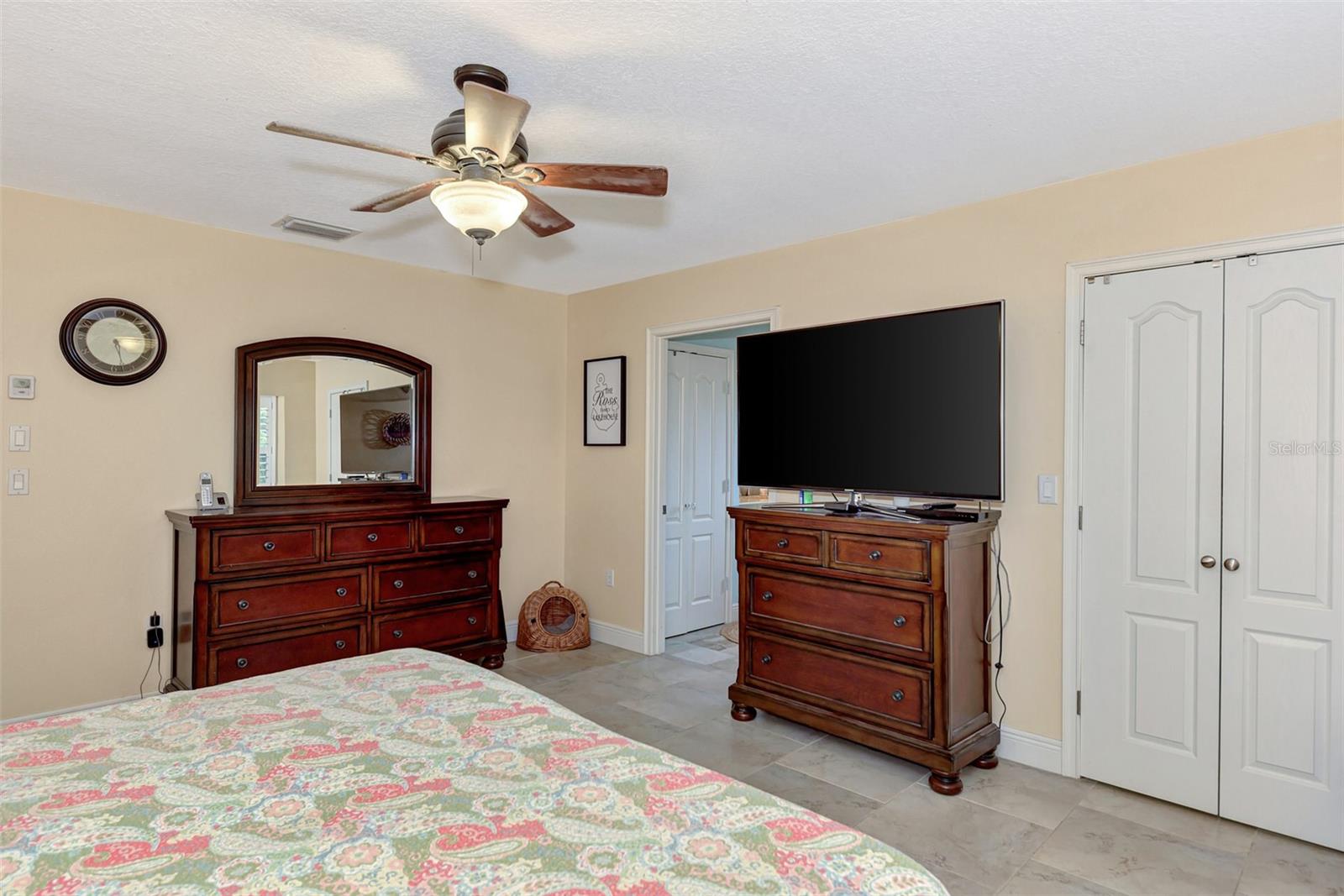 CASA DE MDWS - Residential