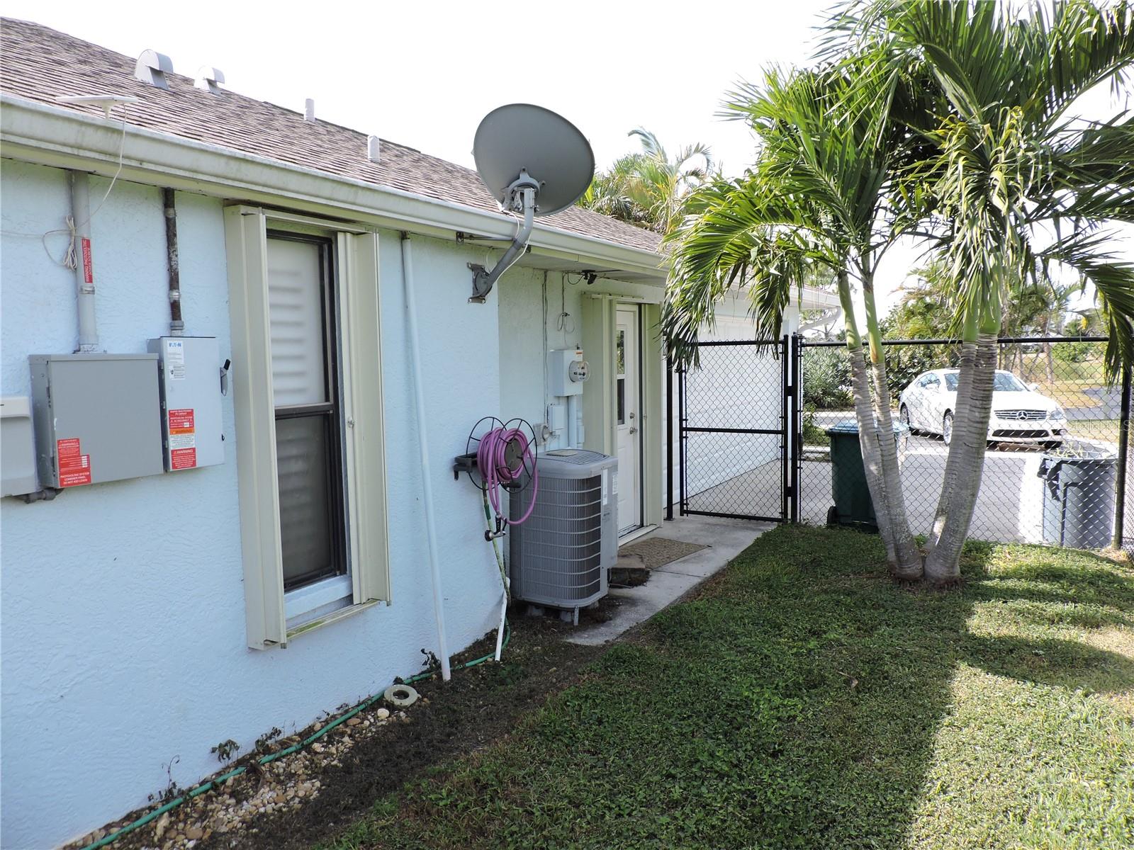 CASA DE MDWS - Residential