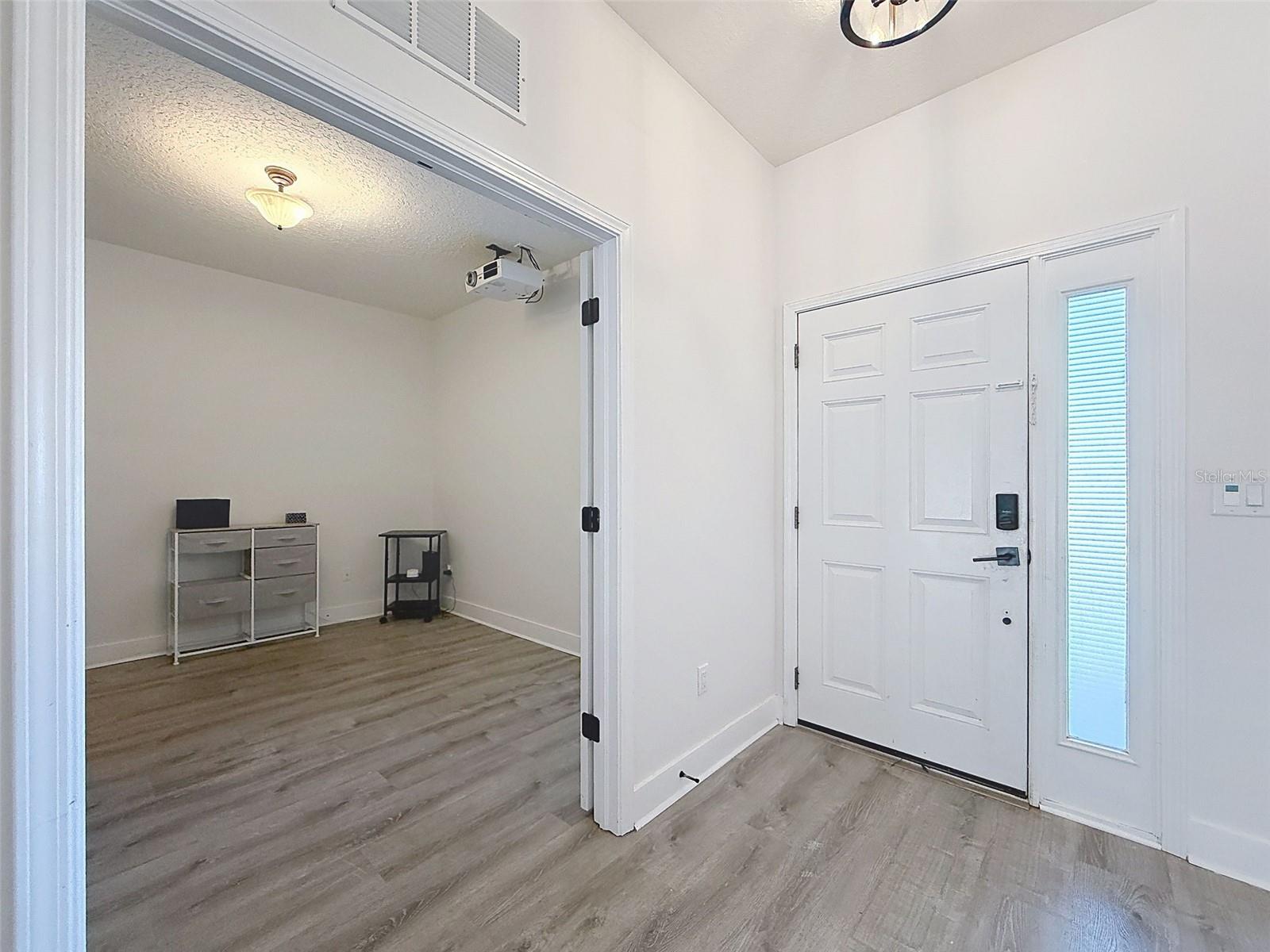 WATERS EDGE 02 - Residential