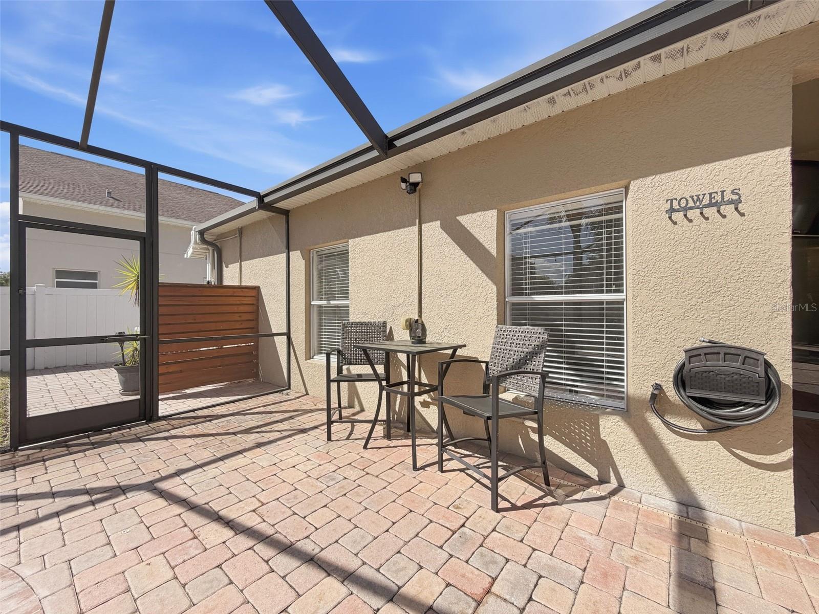 WATERS EDGE 02 - Residential