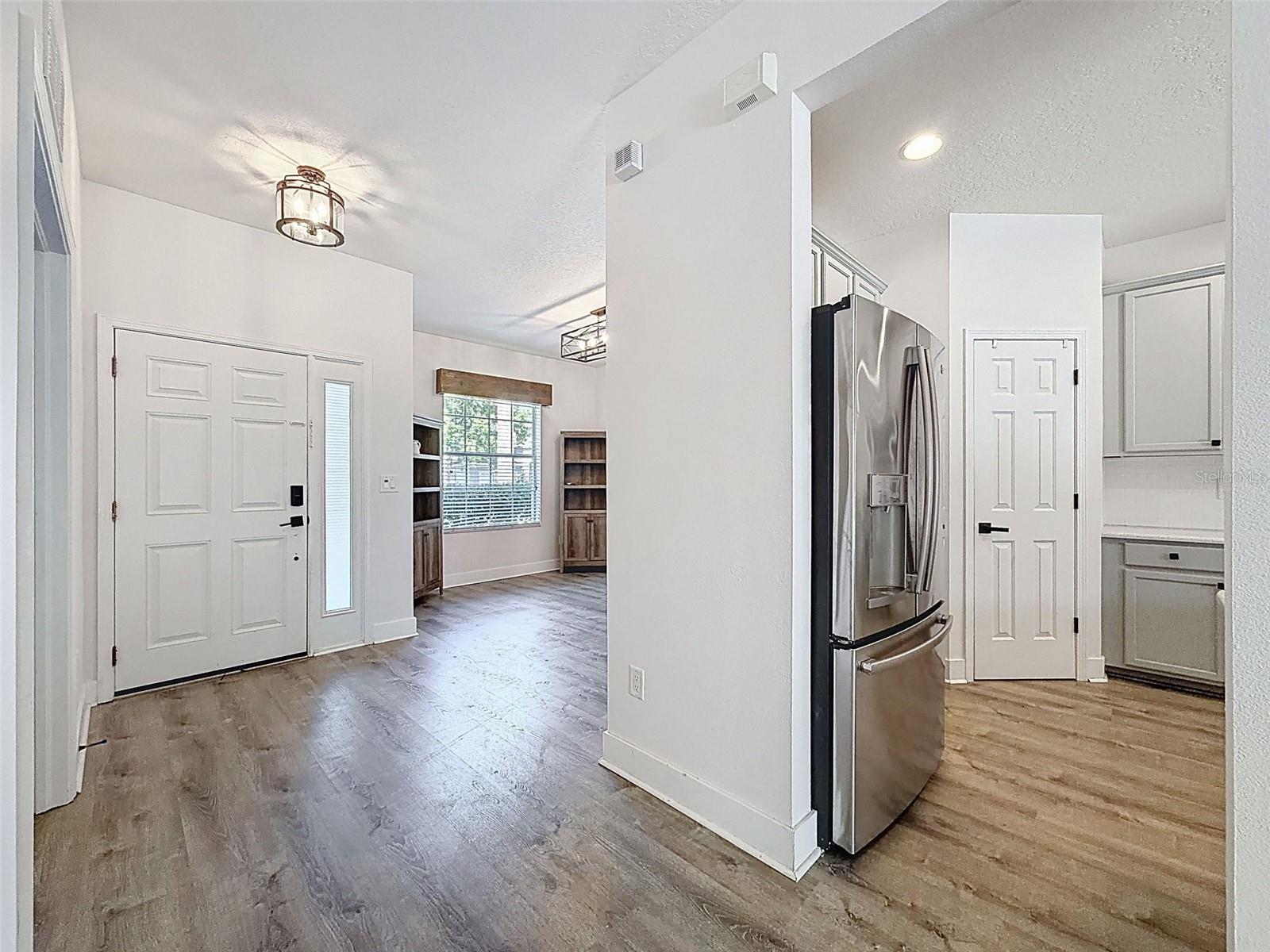 WATERS EDGE 02 - Residential