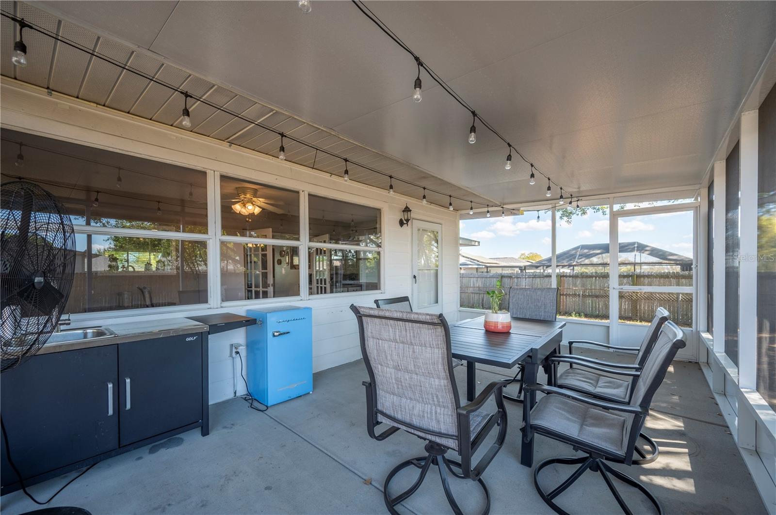 SECOND REP OF HILLSIDE SUB - Residential