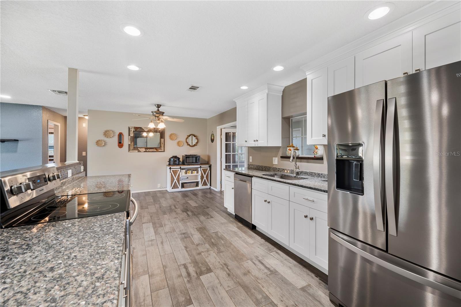 SECOND REP OF HILLSIDE SUB - Residential