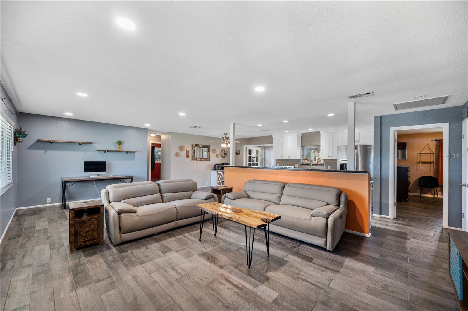 SECOND REP OF HILLSIDE SUB - Residential