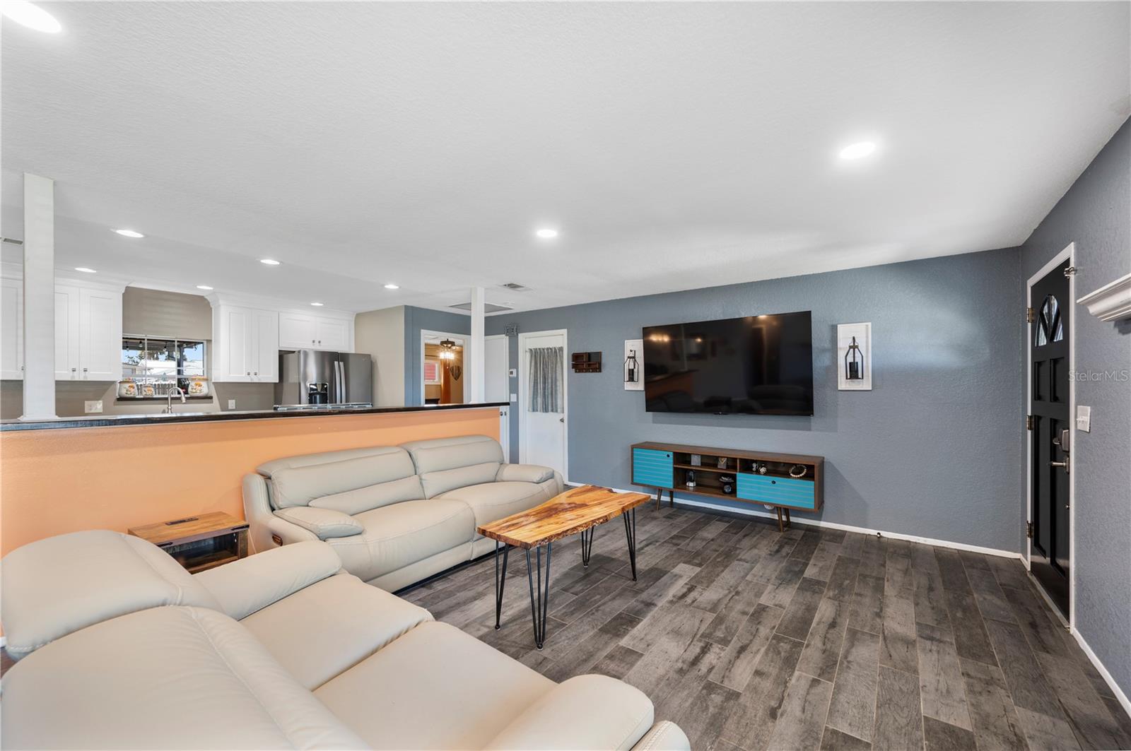 SECOND REP OF HILLSIDE SUB - Residential