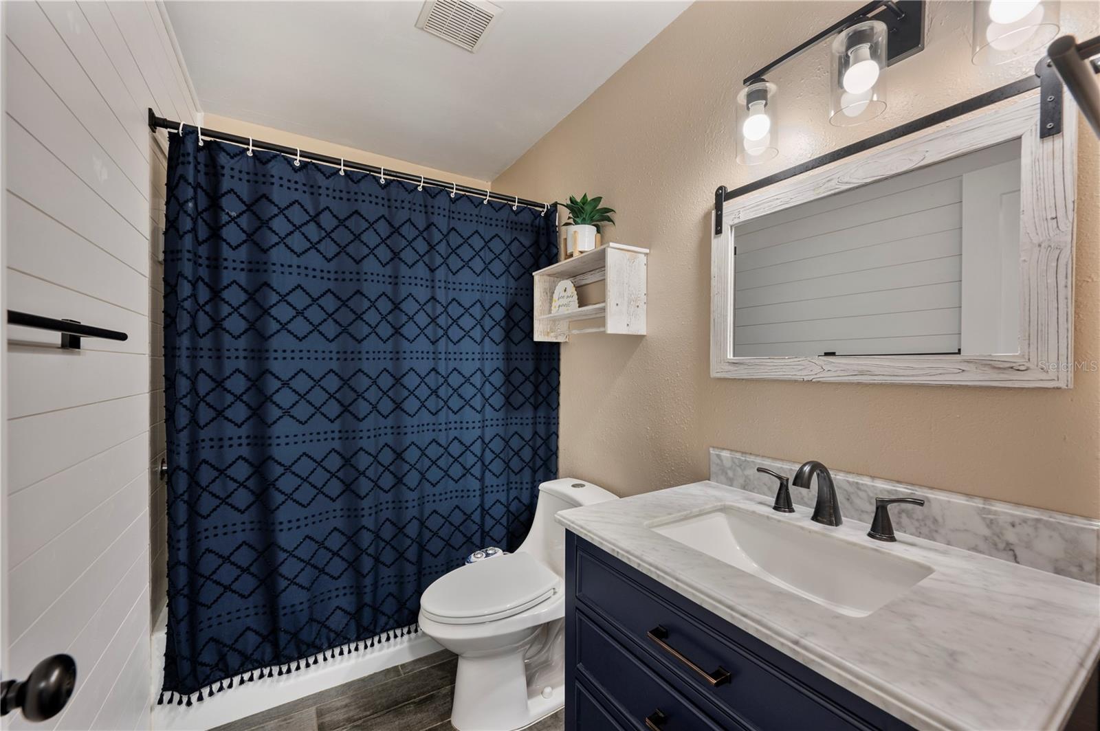 SECOND REP OF HILLSIDE SUB - Residential