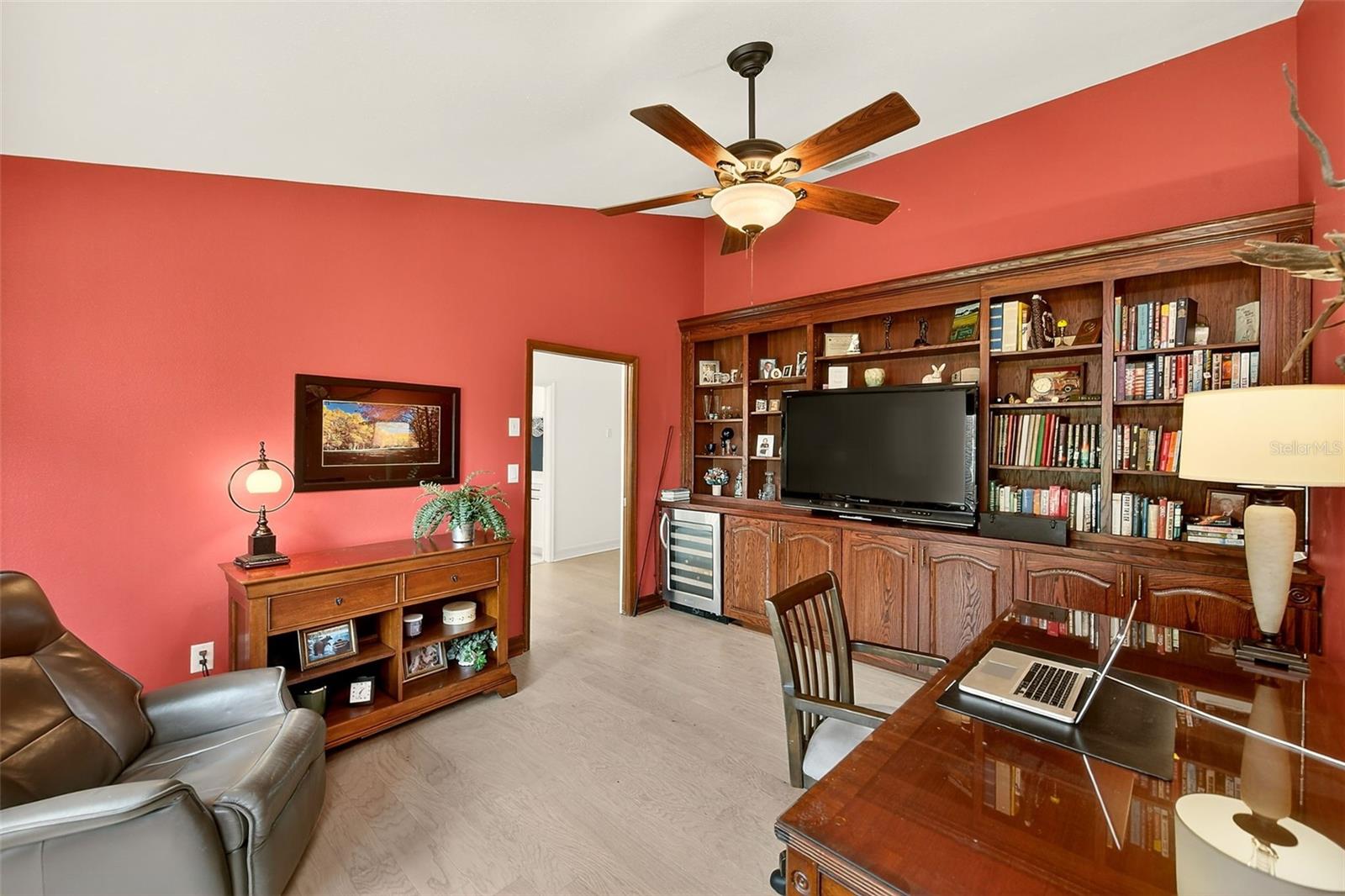 LAKE PARK UNIT IV - Residential