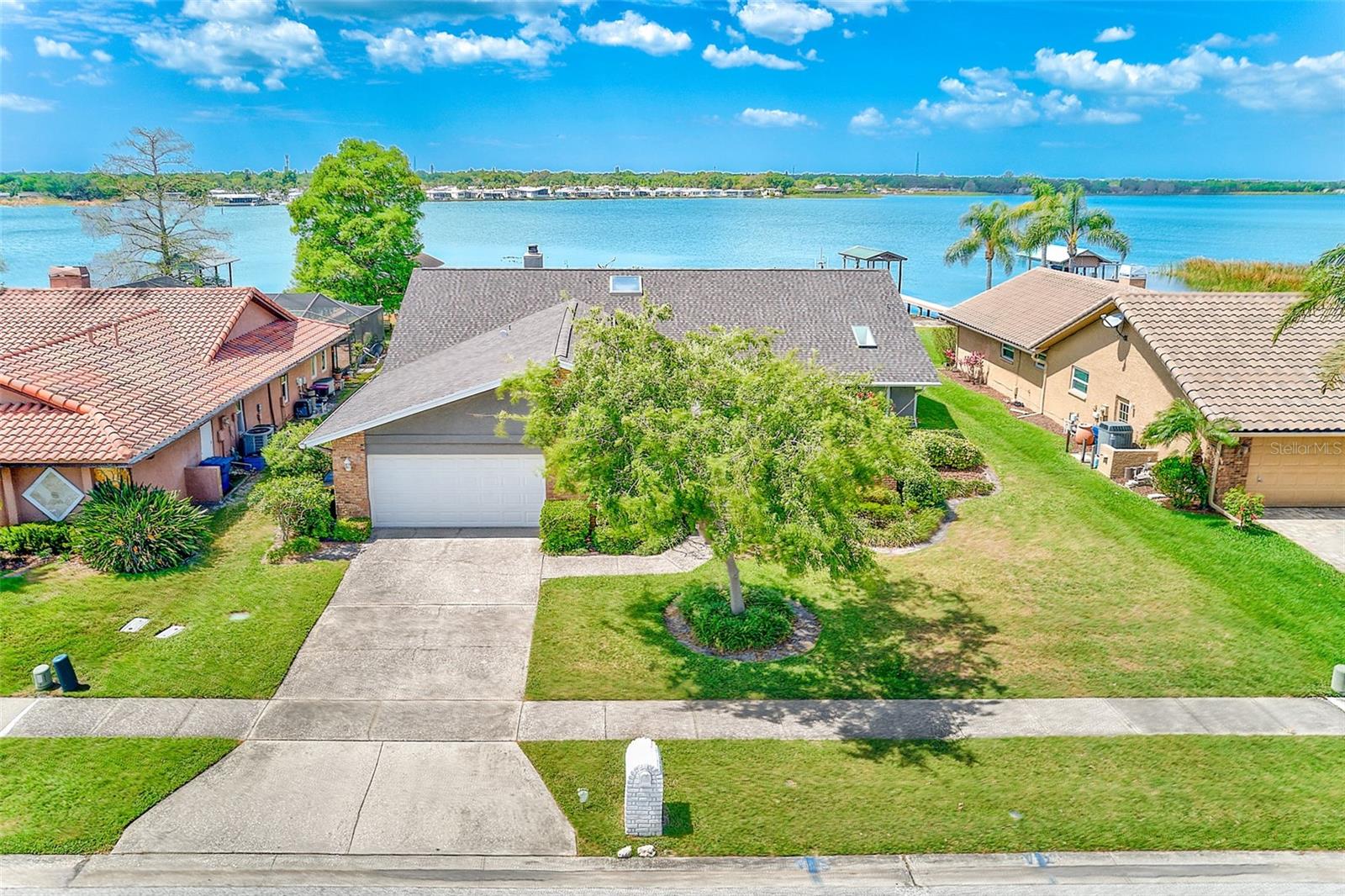 LAKE PARK UNIT IV - Residential