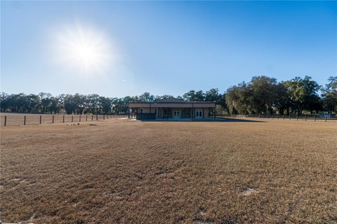 Tiny photo for 1996 SE 155th St, Summerfield, FL 34491 (MLS # OM717332)