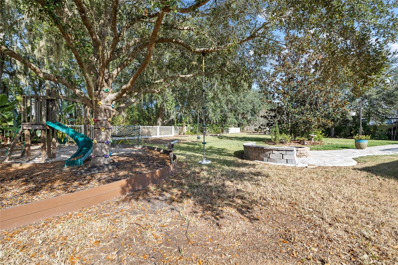 CHANNING PARK - Residential