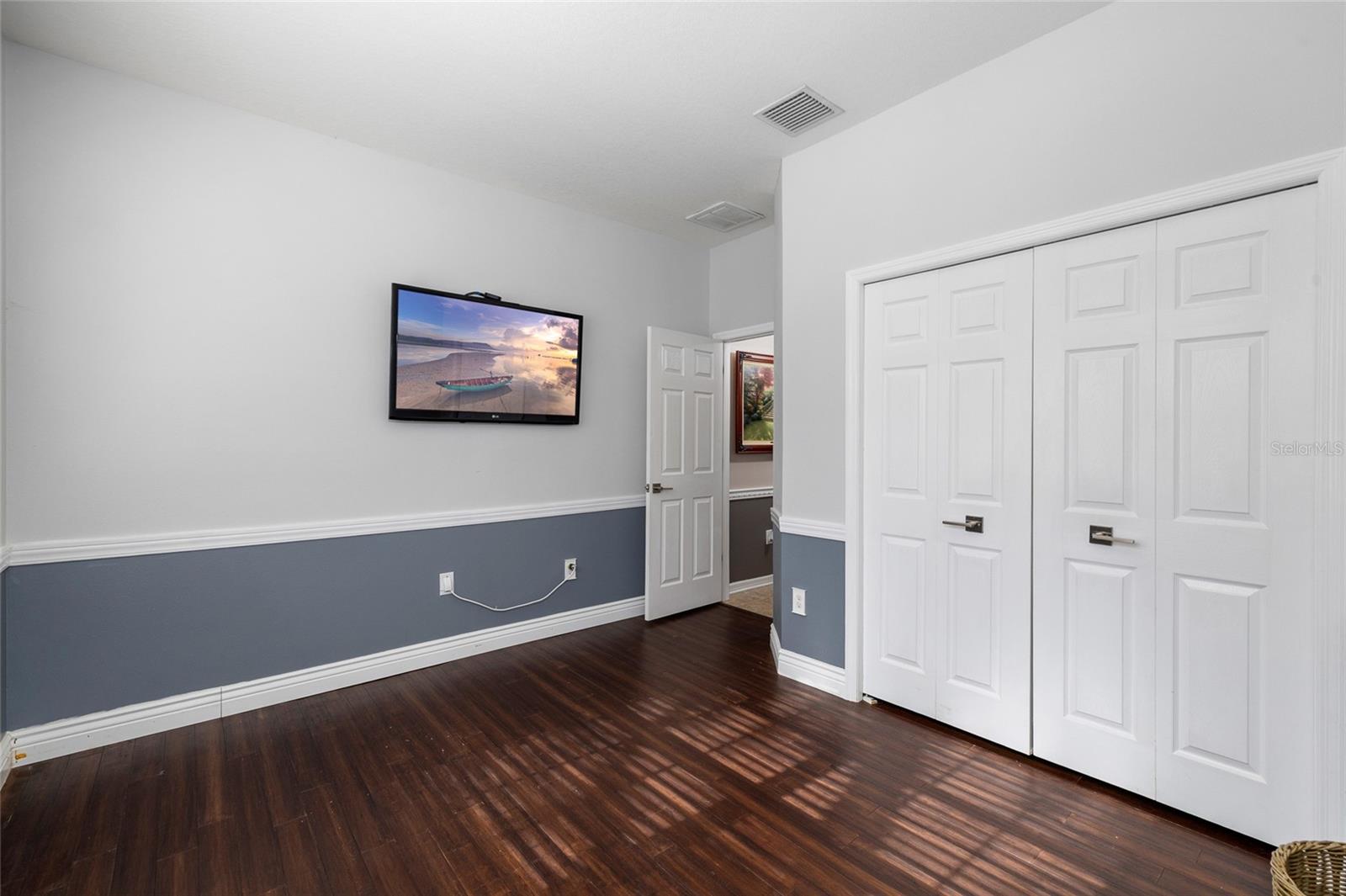 CHANNING PARK - Residential