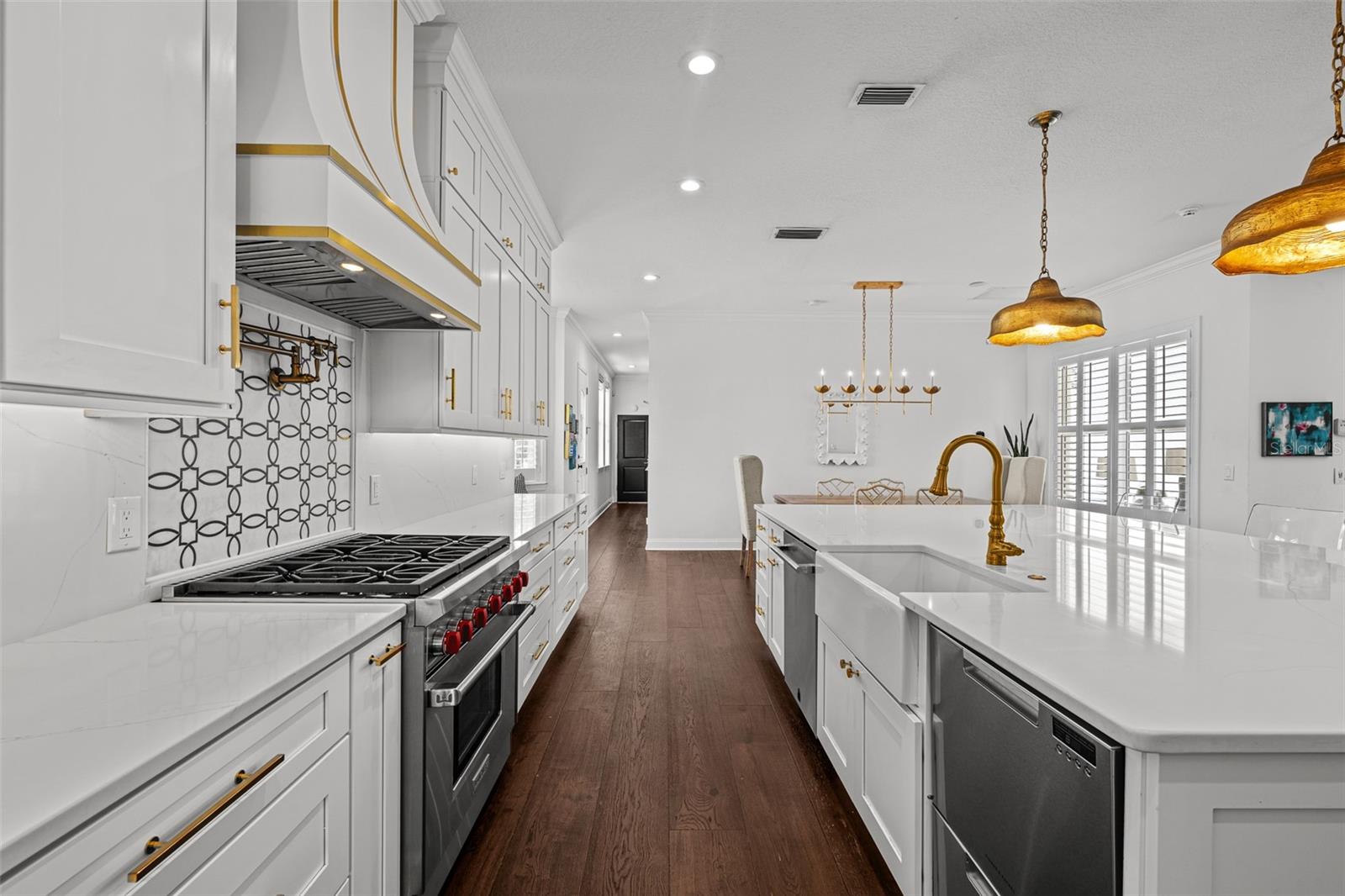 DAVIS ISLANDS PB10 PG52 TO 57 - Residential