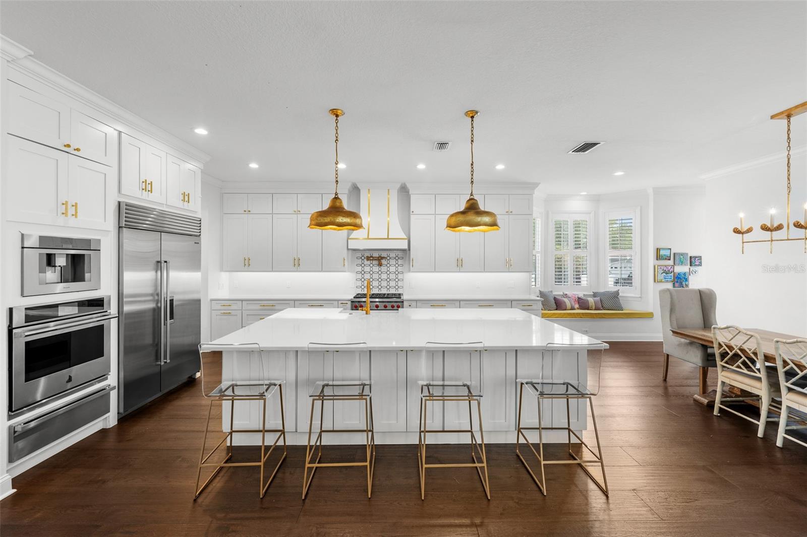 DAVIS ISLANDS PB10 PG52 TO 57 - Residential