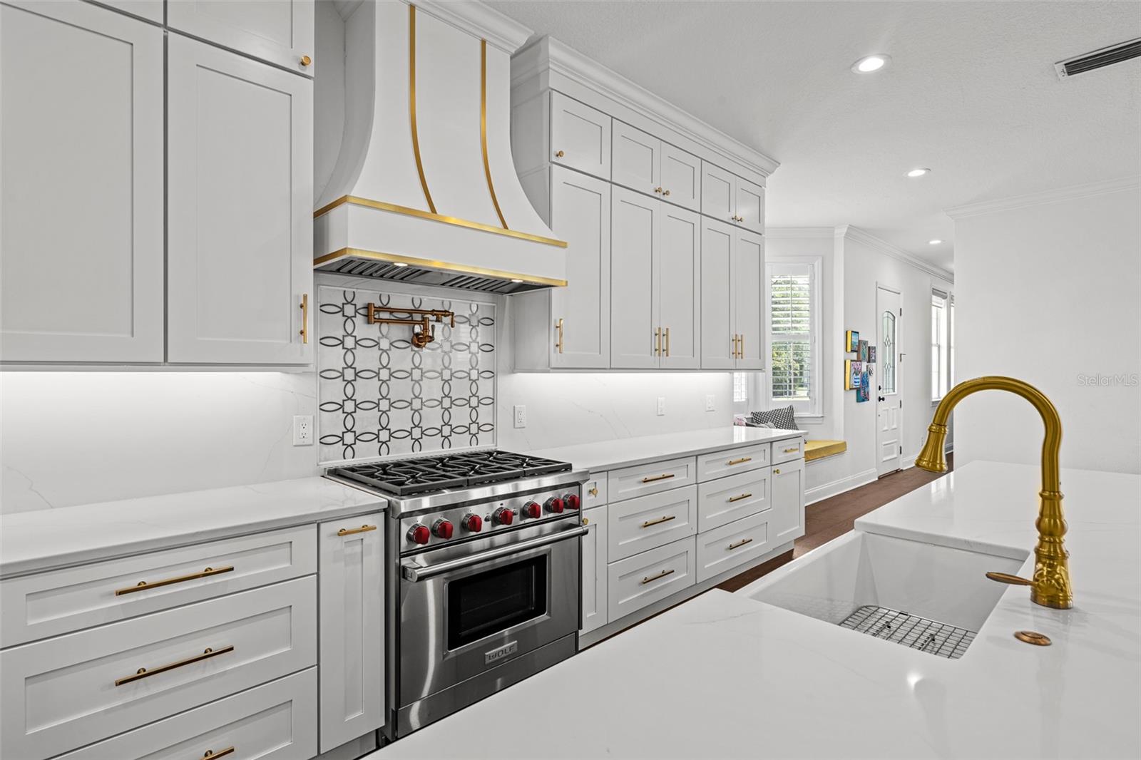 DAVIS ISLANDS PB10 PG52 TO 57 - Residential