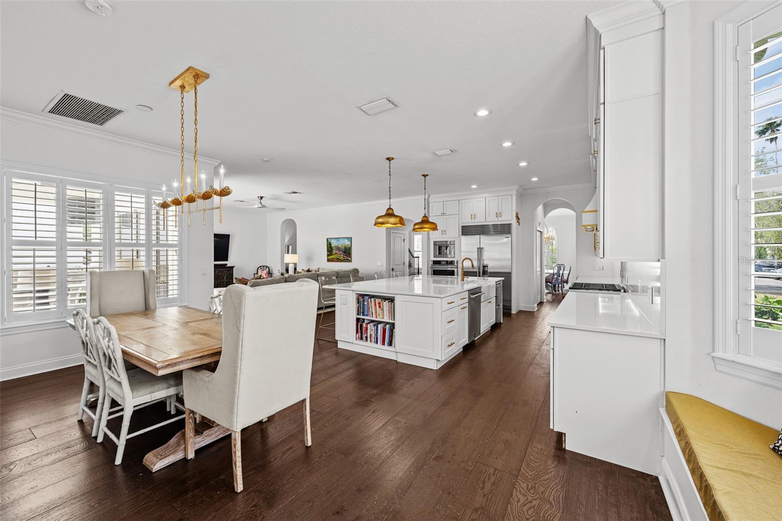 DAVIS ISLANDS PB10 PG52 TO 57 - Residential