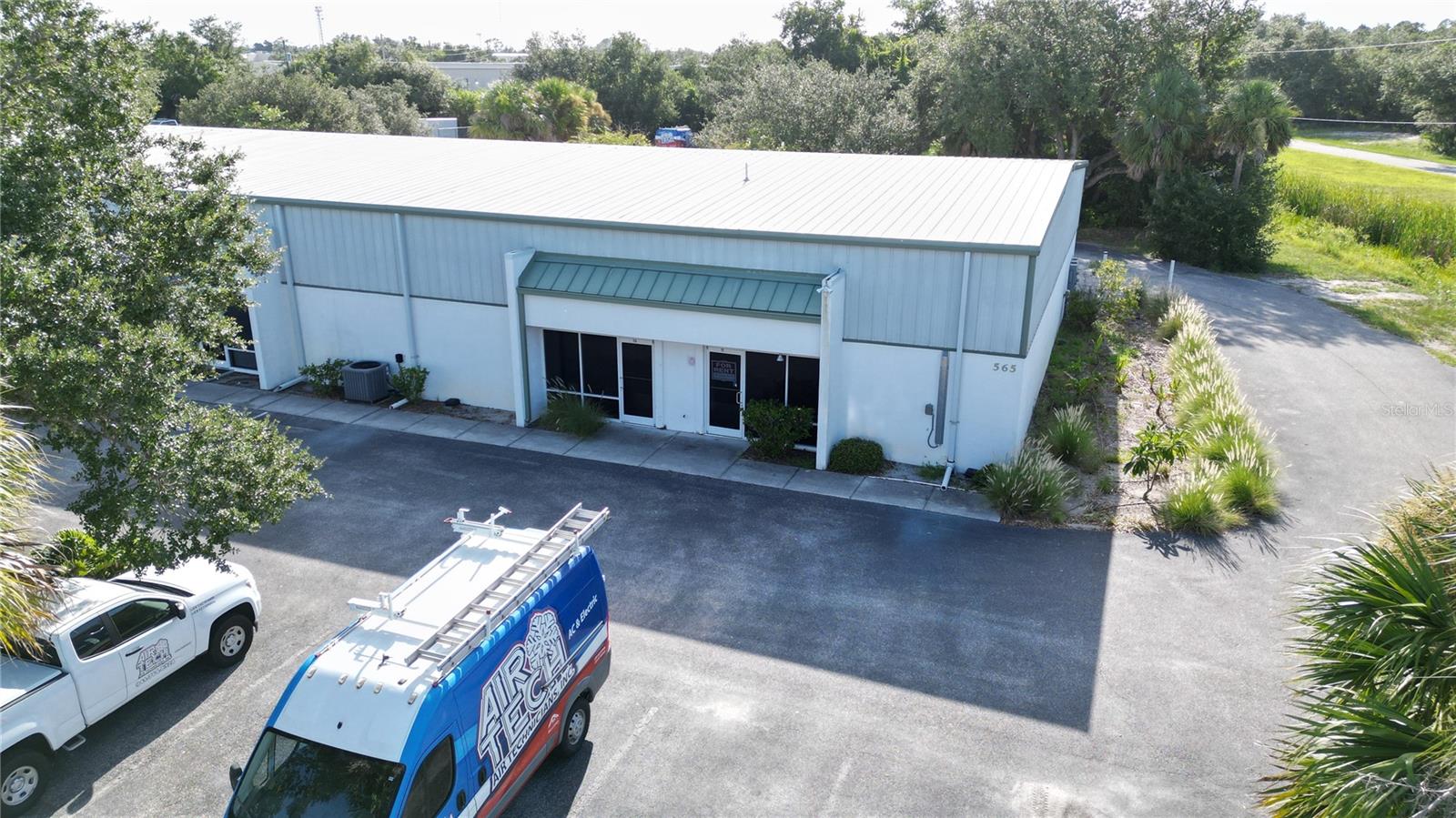 3,000 SF for lease! Units 10&11 feature a front office, restroom, and open warehouse space with 2 garage doors, 2 front man doors, and 2 back man doors.
Prime location, .5 miles from Tamiami Tr and less than 7 miles from I75!
5% annual increases on the rent.