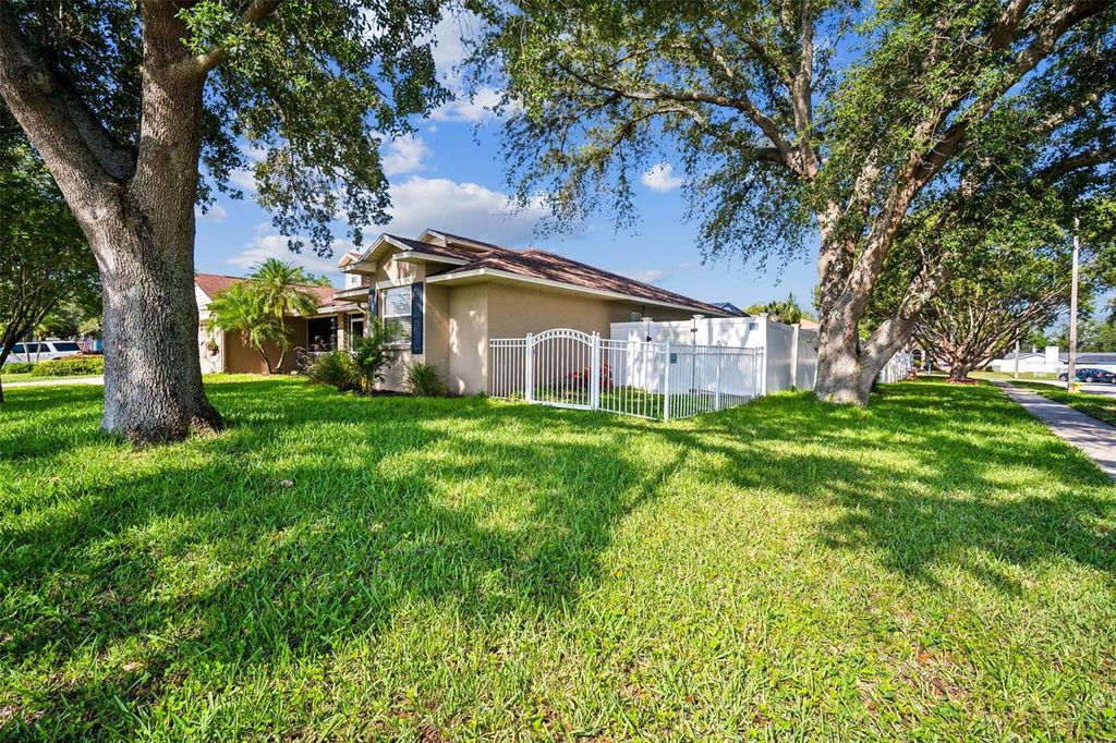 Photo of 2507 Dewberry Street, Valrico, FL 33596 (MLS # TB8438318)