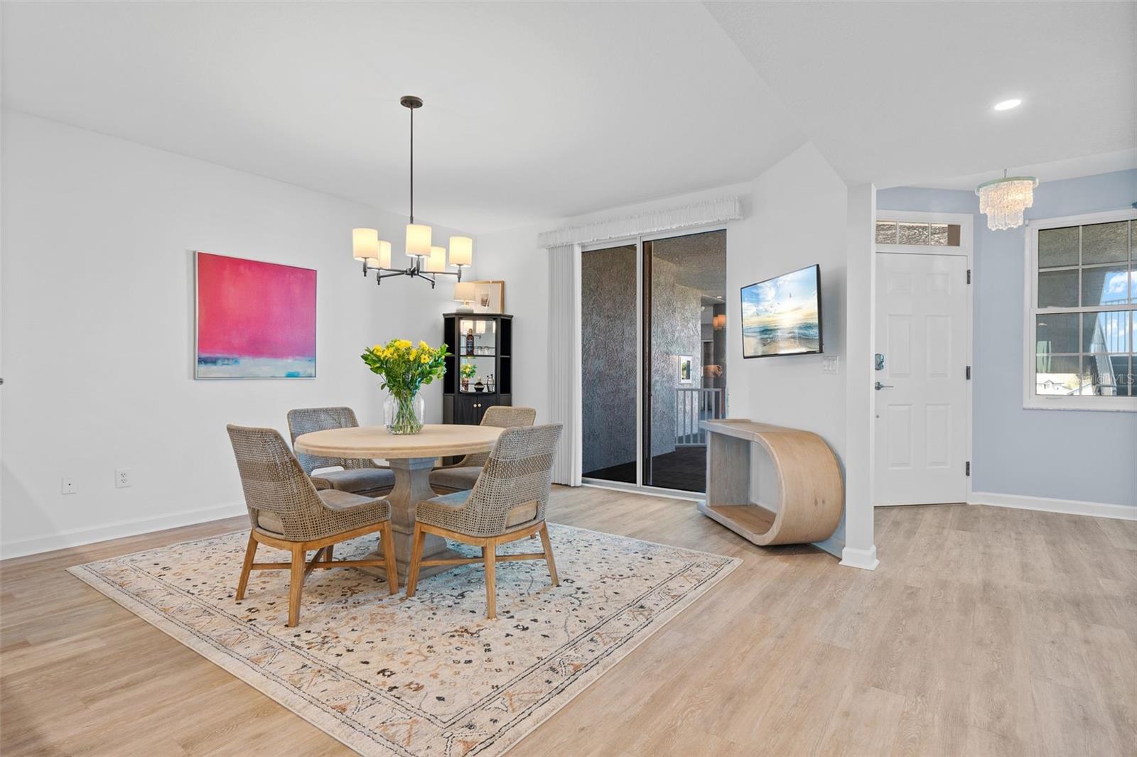 DOLPHIN BAY - Residential