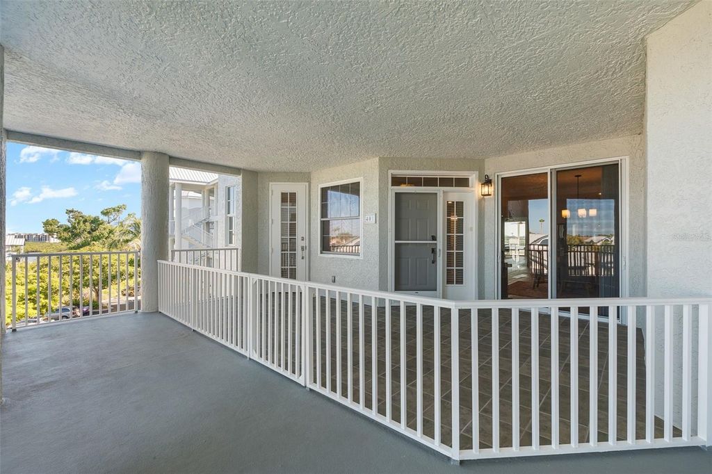 Photo of 1240 Dolphin Bay Way #401, Sarasota, FL 34242 (MLS # A4658380)